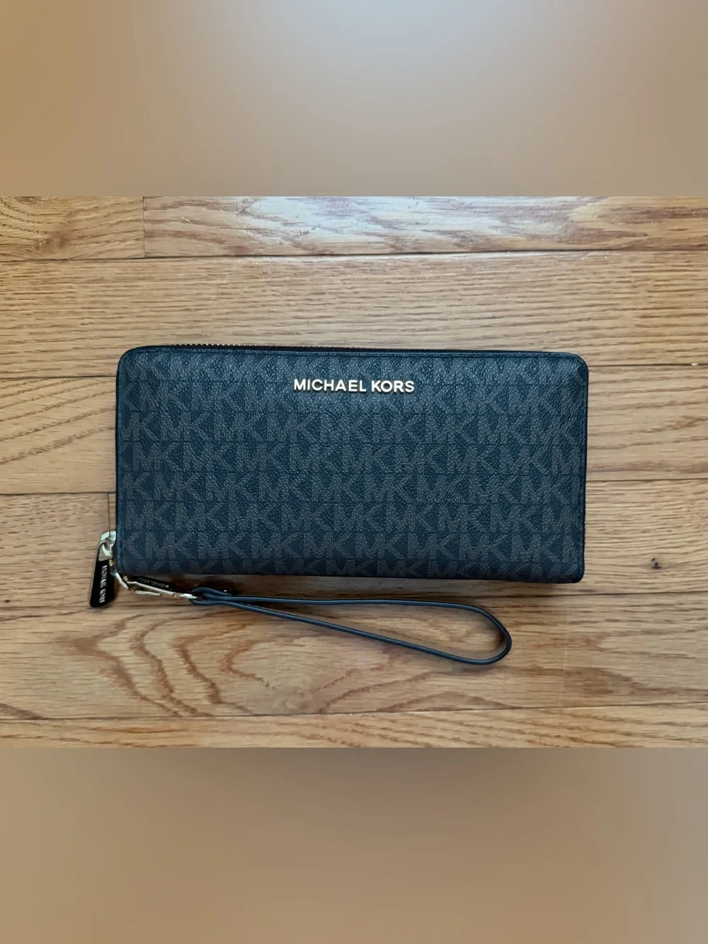 Michael Kors Black Signature Print Wristlet Wallet